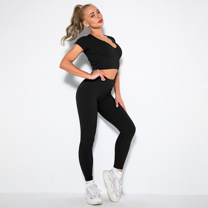 Ribbed Yoga Set Sportswear Women Suit For Fitness Seamless